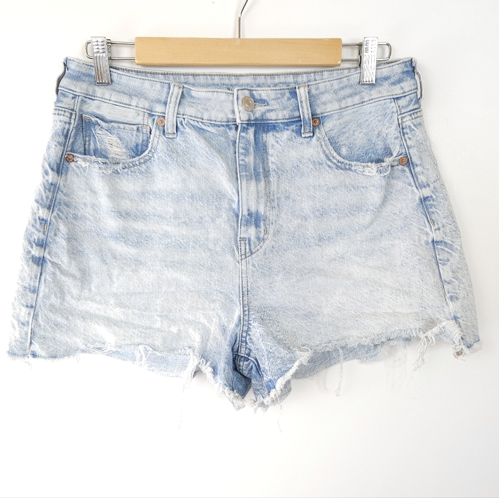 American Eagle Mom Short Jean Denim Light Wash Comfort Stretch Waistband Size 8